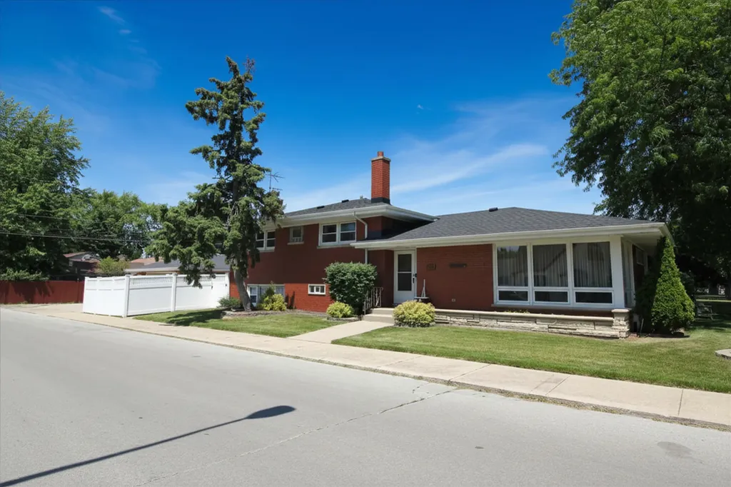10158 South Talman Avenue Chicago IL 60655
