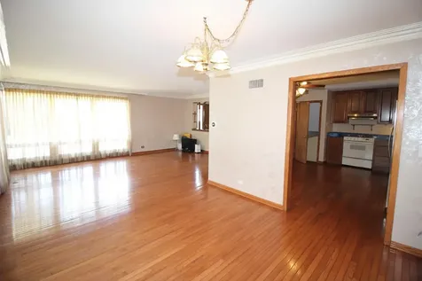 10158 South Talman Avenue Chicago IL 60655