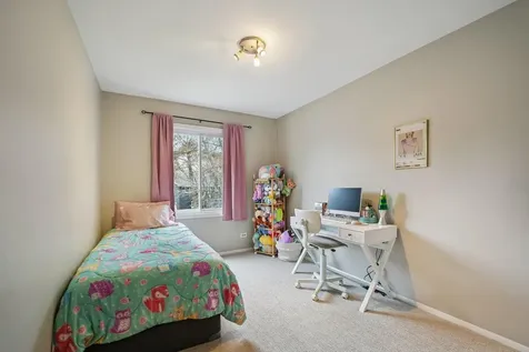 311 Harding Avenue Libertyville IL 60048