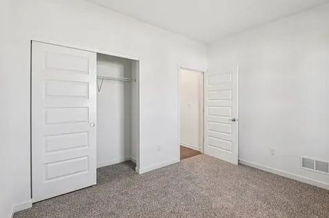 2435 Glacier Street Pingree Grove IL 60140