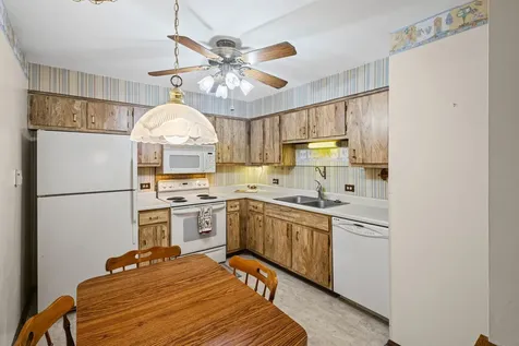 1200 West Northwest Highway Mount Prospect IL 60056