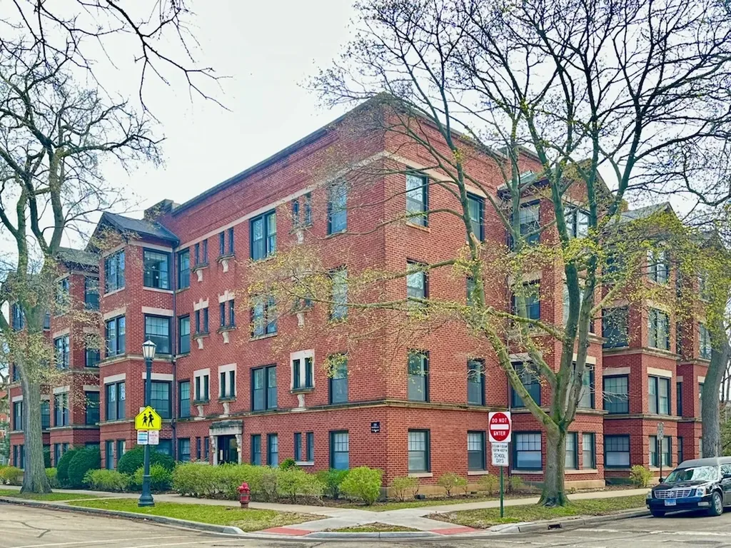 943 Judson Avenue Evanston IL 60202