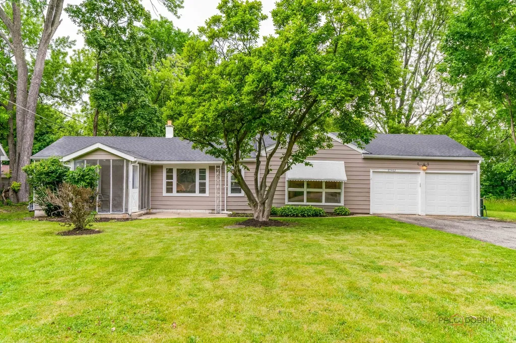 25462 West Arcade Drive S Lake Villa IL 60046