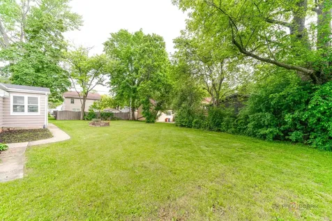 25462 West Arcade Drive S Lake Villa IL 60046