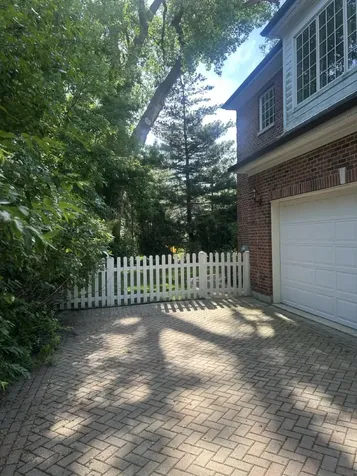 73 Locust Road Winnetka IL 60093