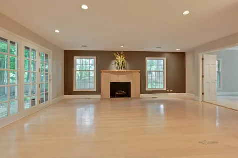 427 North Sheridan Road Lake Forest IL 60045