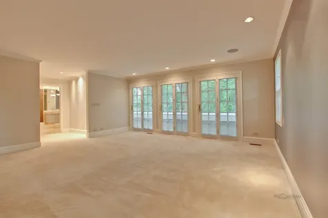427 North Sheridan Road Lake Forest IL 60045