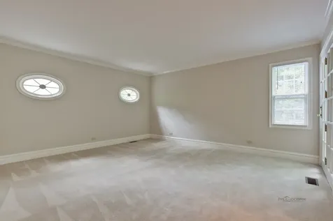 427 North Sheridan Road Lake Forest IL 60045