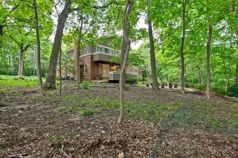 427 North Sheridan Road Lake Forest IL 60045