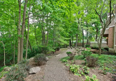 427 North Sheridan Road Lake Forest IL 60045