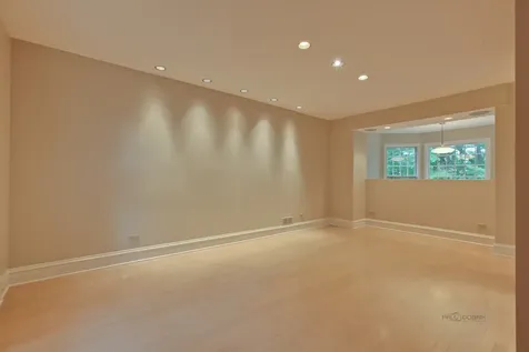 427 North Sheridan Road Lake Forest IL 60045