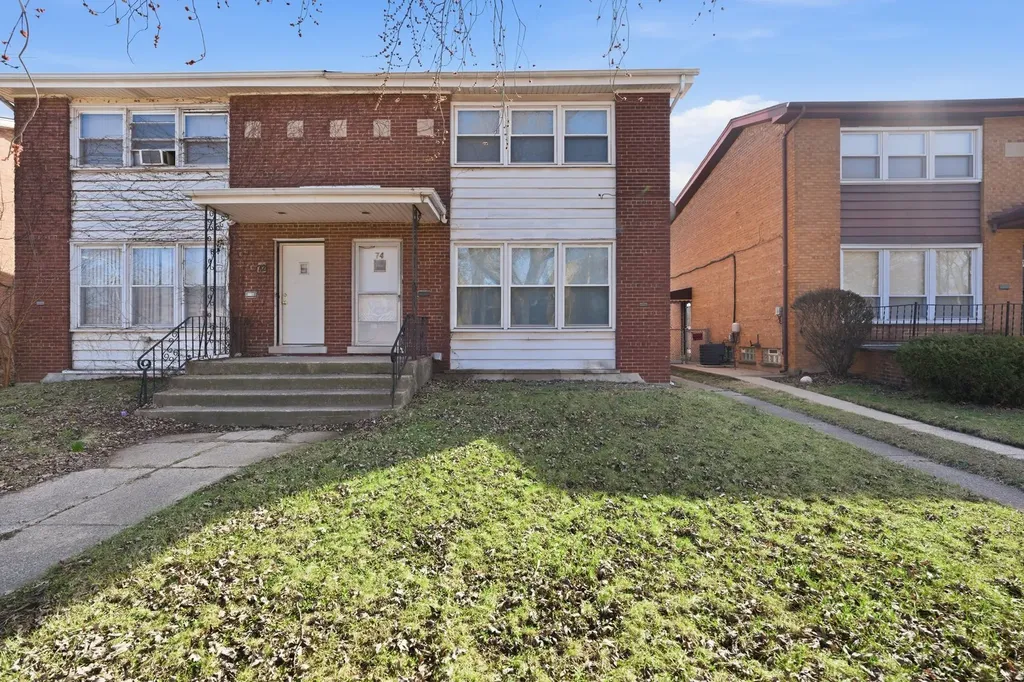 74 West 140th Street Riverdale IL 60827