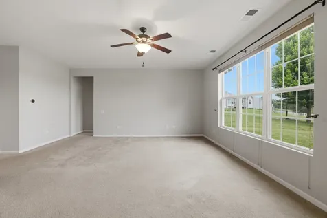 13280 Canary Lane Huntley IL 60142