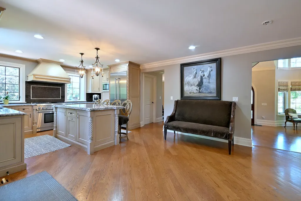 1321 Glenlake Avenue Park Ridge IL 60068