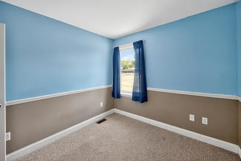 3925 South Pointe Drive Dekalb IL 60115
