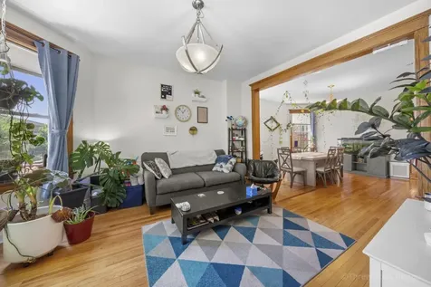 2254 North Avers Avenue Chicago IL 60647