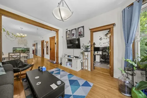 2254 North Avers Avenue Chicago IL 60647