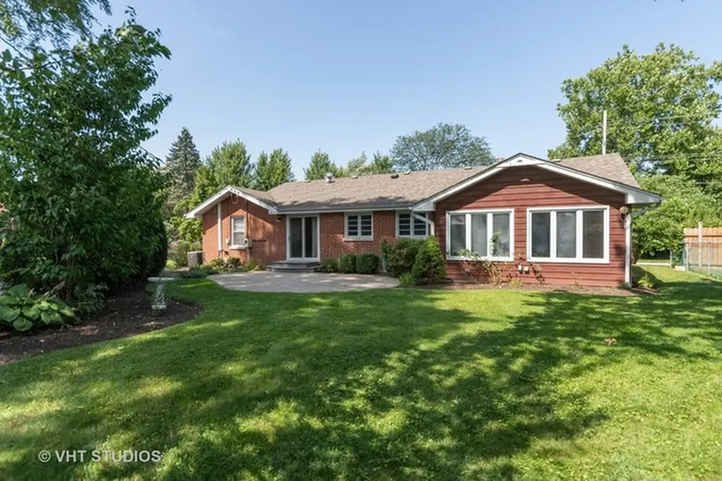 410 Prairie Avenue Naperville IL 60540