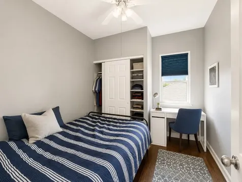 5837 North Washtenaw Avenue Chicago IL 60659