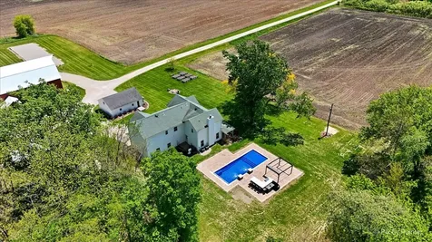 16614 Harmony Road Huntley IL 60142