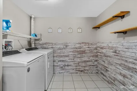 320 Daffodil Drive Romeoville IL 60446