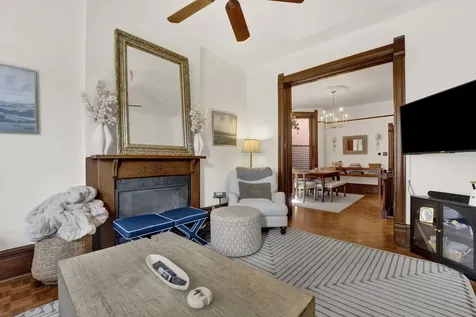2458 North Burling Street Chicago IL 60614