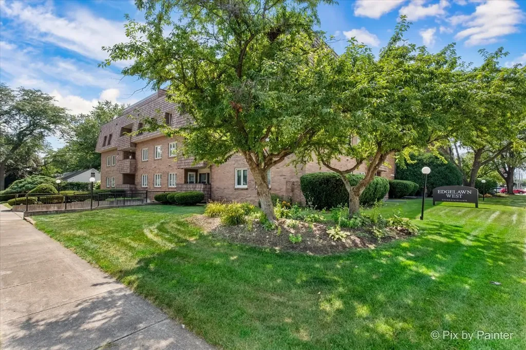 1730 West Galena Boulevard Aurora IL 60506