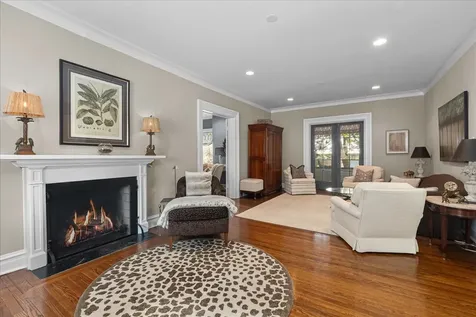490 College Road Lake Forest IL 60045