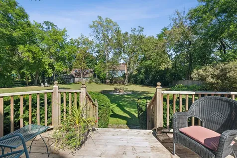 490 College Road Lake Forest IL 60045