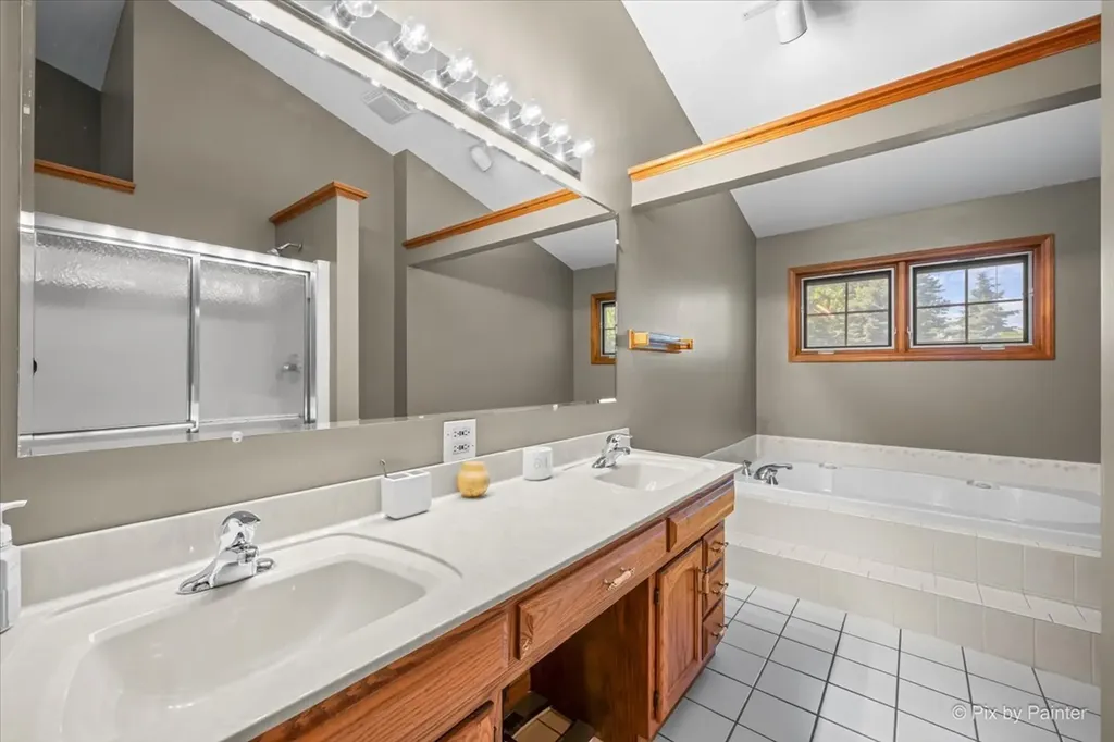 53 Breckenridge Drive Aurora IL 60504