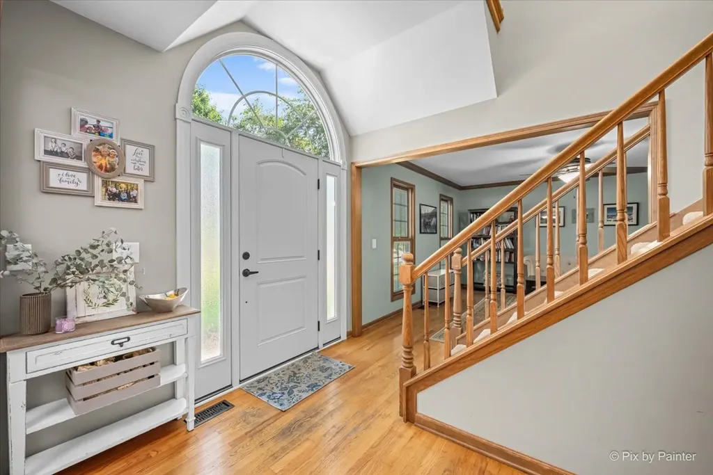 53 Breckenridge Drive Aurora IL 60504