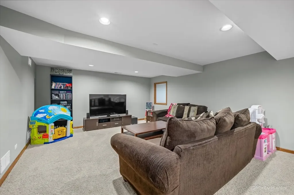53 Breckenridge Drive Aurora IL 60504