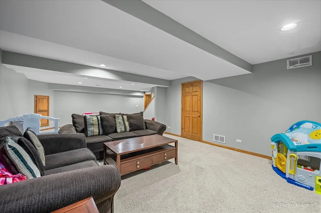 53 Breckenridge Drive Aurora IL 60504
