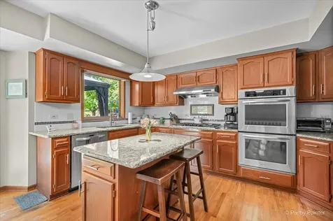 53 Breckenridge Drive Aurora IL 60504