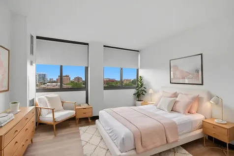 4850 South Lake Park Avenue Chicago IL 60615