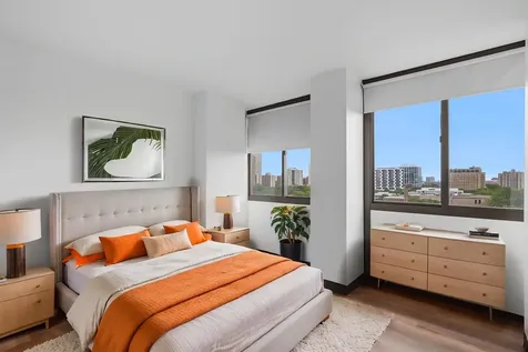 4850 South Lake Park Avenue Chicago IL 60615