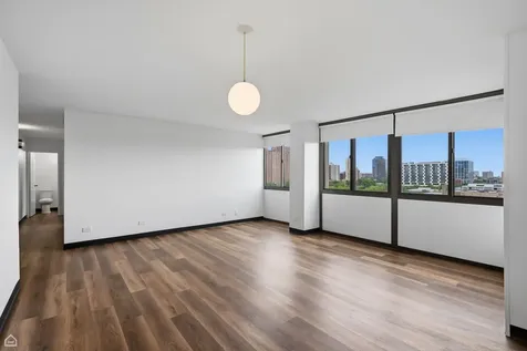4850 South Lake Park Avenue Chicago IL 60615