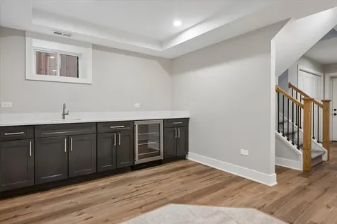 5942 North Kolmar Avenue Chicago IL 60646