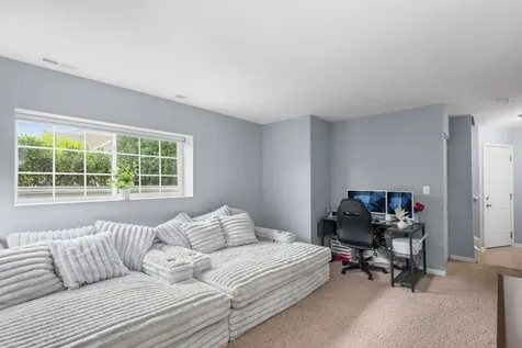 1076 Piccolo Lane Volo IL 60073