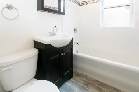 1132 Maple Avenue Evanston IL 60202