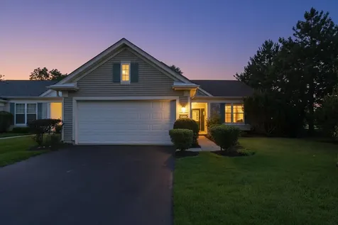13732 Burham Street Huntley IL 60142