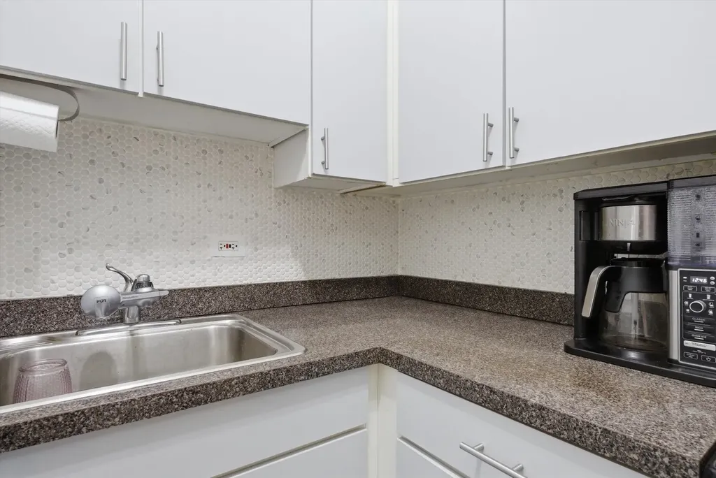 4409 North Sacramento Avenue W Chicago IL 60625