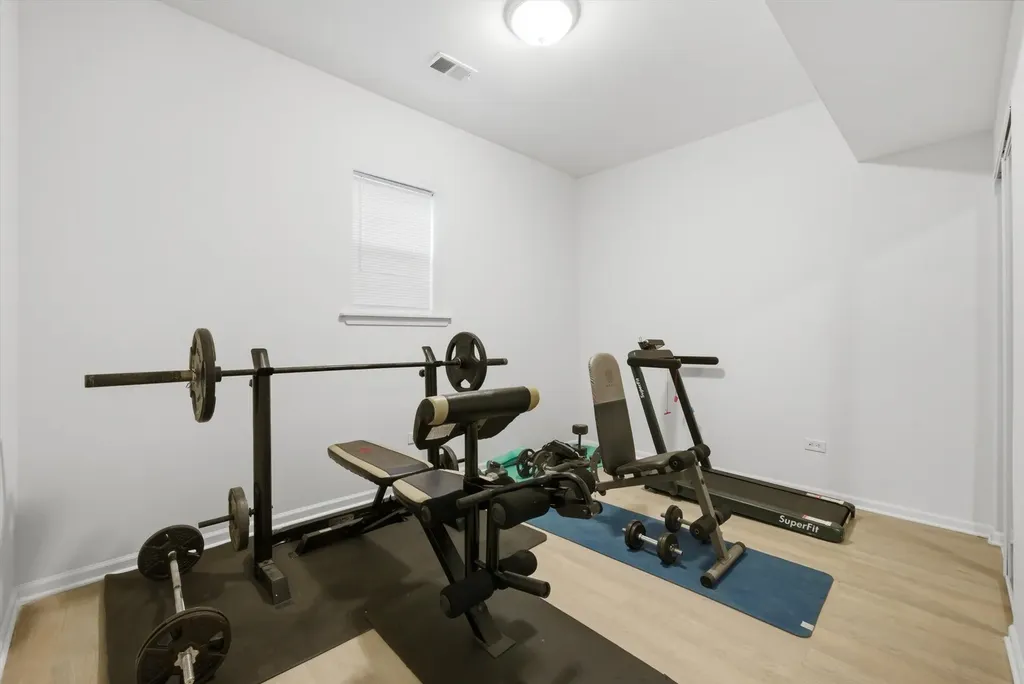 4409 North Sacramento Avenue W Chicago IL 60625
