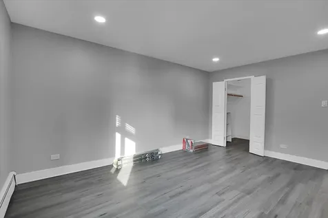 9725 South Karlov Avenue Oak Lawn IL 60453