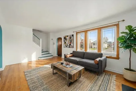 3833 Oak Park Avenue Berwyn IL 60402