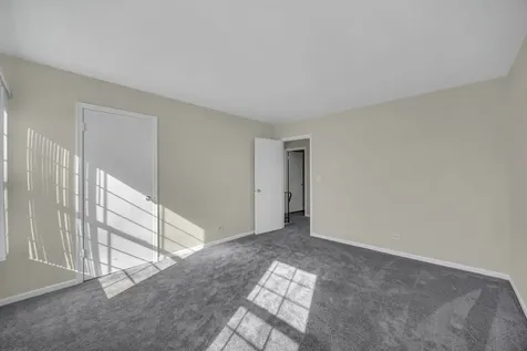 1784 Mccormick Lane Hanover Park IL 60133
