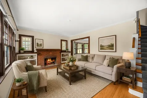 44 North Spring Avenue La Grange IL 60525