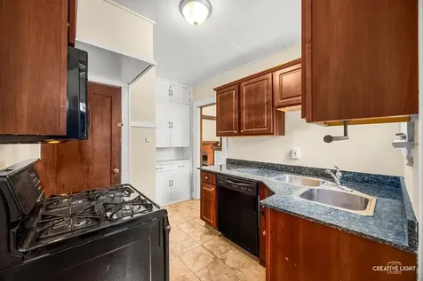 44 North Spring Avenue La Grange IL 60525