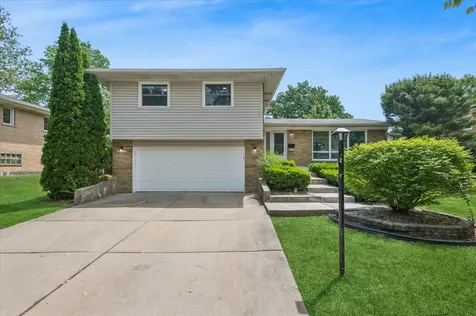 15209 Linden Drive Oak Forest IL 60452