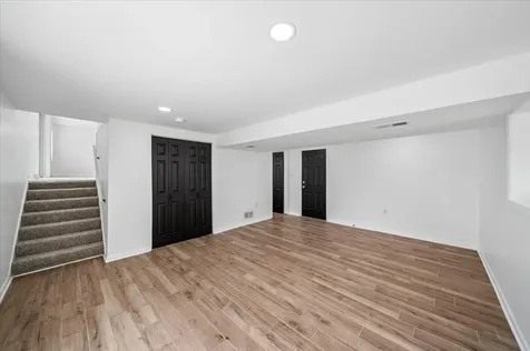 15209 Linden Drive Oak Forest IL 60452